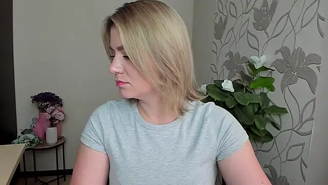 MariaSttone online show from 09-14-25, 12:59