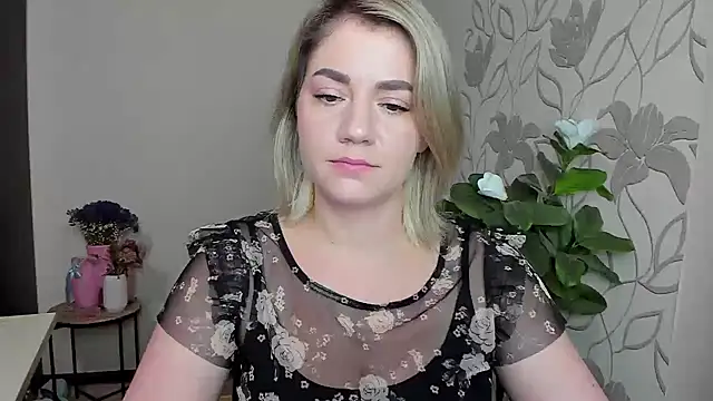 MariaSttone online show from 10-05-25, 03:21