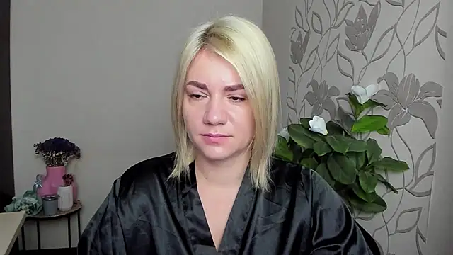 MariaSttone online show from 11-02-25, 09:33