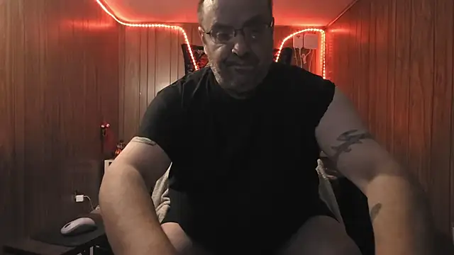Snapshot of Black_Venom999 chatting on 12-31-24, 03:34 Black Venom999 online show from 12-31-24, 03:34