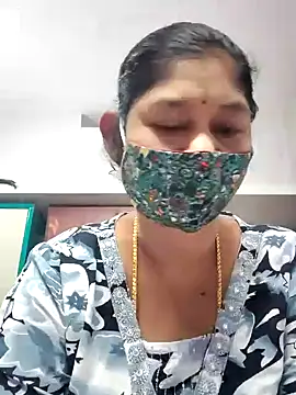 Snapshot of Bangarupapa chatting on 01-07-25, 08:56 Bangarupapa online show from 01-07-25, 08:56