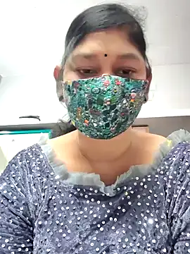 Snapshot of Bangarupapa chatting on 01-10-25, 04:12 Bangarupapa online show from 01-10-25, 04:12
