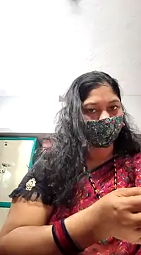 Snapshot of Bangarupapa chatting on 01-25-25, 06:45 Bangarupapa online show from 01-25-25, 06:45