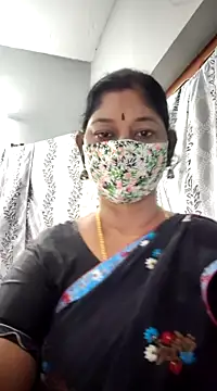 Snapshot of Bangarupapa chatting on 02-08-25, 04:57 Bangarupapa online show from 02-08-25, 04:57
