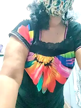 Snapshot of Bangarupapa chatting on 02-09-25, 11:46 Bangarupapa online show from 02-09-25, 11:46