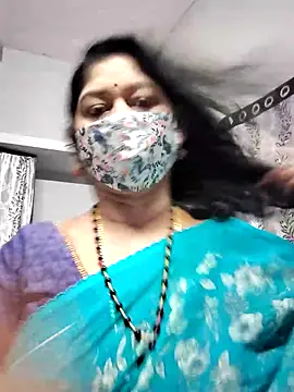 Snapshot of Bangarupapa chatting on 02-11-25, 03:40 Bangarupapa online show from 02-11-25, 03:40