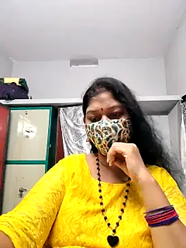 Snapshot of Bangarupapa chatting on 02-25-25, 04:53 Bangarupapa online show from 02-25-25, 04:53