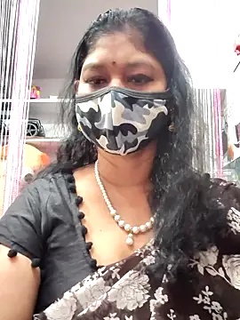 Snapshot of Bangarupapa chatting on 10-06-25, 03:42 Bangarupapa online show from 10-06-25, 03:42
