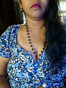 Snapshot of Bangarupapa chatting on 06-15-26, 05:31 Bangarupapa online show from 06-15-26, 05:31