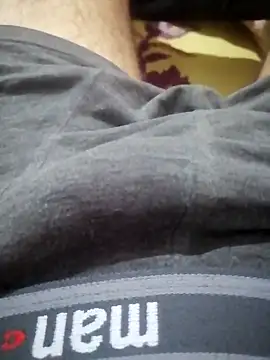 Snapshot of Bigdick_pedro chatting on 03-05-25, 12:38 Bigdick pedro online show from 03-05-25, 12:38
