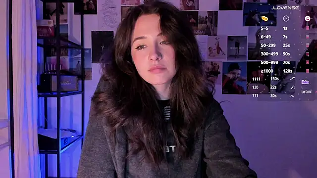 MonicaRocket online show from 12-03-24, 01:32