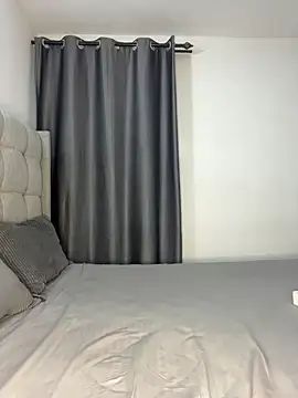 Snapshot of prettiepearl chatting on 05-01-26, 05:34 prettiepearl online show from 05-01-26, 05:34