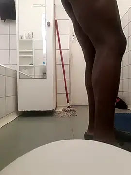 Snapshot of ruvisky chatting on 10-16-25, 01:34 ruvisky online show from 10-16-25, 01:34