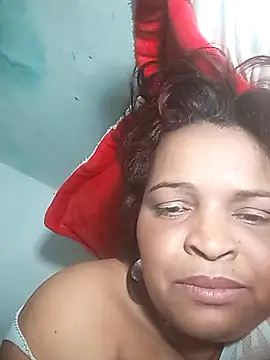 Snapshot of _violetta_- chatting on 02-24-25, 03:12 violetta - online show from 02-24-25, 03:12