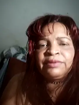 Snapshot of _violetta_- chatting on 02-24-25, 07:41 violetta - online show from 02-24-25, 07:41