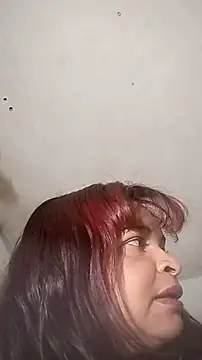 Snapshot of _violetta_- chatting on 02-26-25, 07:05 violetta - online show from 02-26-25, 07:05