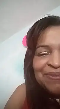 Snapshot of _violetta_- chatting on 02-27-25, 01:27 violetta - online show from 02-27-25, 01:27