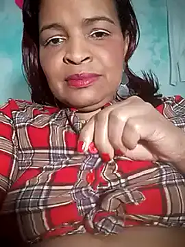 Snapshot of _violetta_- chatting on 03-14-25, 12:21 violetta - online show from 03-14-25, 12:21