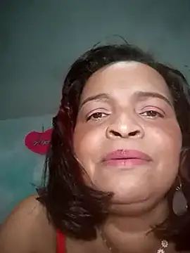 Snapshot of _violetta_- chatting on 03-14-25, 08:17 violetta - online show from 03-14-25, 08:17