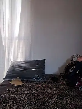 Emanuelle manu online show from 02-06-25, 10:48