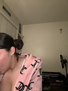 ladylavish online show from 12-15-24, 11:23