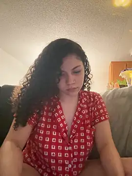 Snapshot of ladylavish chatting on 04-07-26, 08:15 ladylavish online show from 04-07-26, 08:15