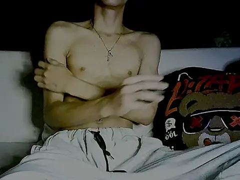 Snapshot of Key_198 chatting on 12-28-24, 04:41 Key 198 online show from 12-28-24, 04:41