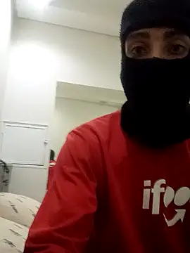 Snapshot of motoboysafd chatting on 09-29-25, 04:50 motoboysafd online show from 09-29-25, 04:50