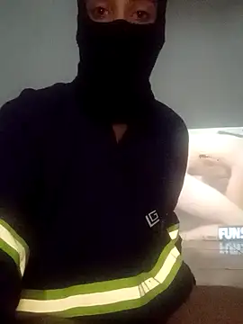 Snapshot of motoboysafd chatting on 12-03-25, 05:15 motoboysafd online show from 12-03-25, 05:15