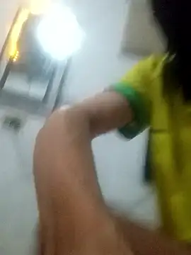 Snapshot of motoboysafd chatting on 01-15-26, 08:52 motoboysafd online show from 01-15-26, 08:52