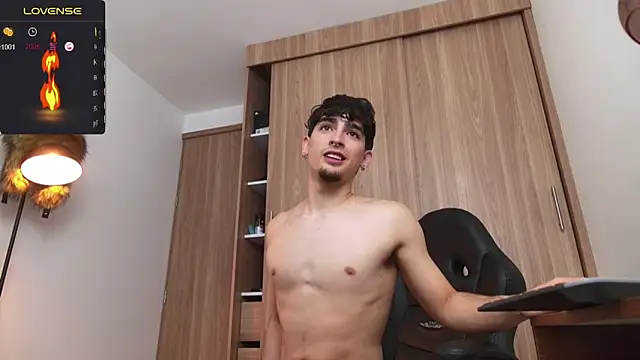 Snapshot of zenn_rush1 chatting on 01-20-25, 03:39 zenn rush1 online show from 01-20-25, 03:39