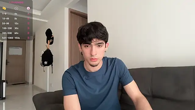 Snapshot of zenn_rush1 chatting on 09-17-25, 01:57 zenn rush1 online show from 09-17-25, 01:57