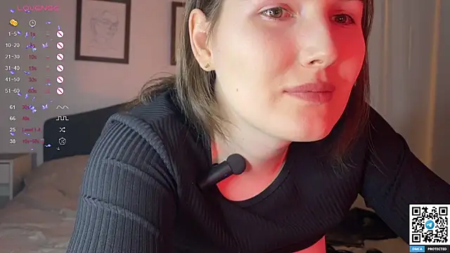 Snapshot of Maria_Bowie chatting on 02-27-25, 07:37 Maria Bowie online show from 02-27-25, 07:37