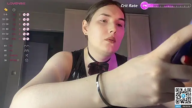 Snapshot of Maria_Bowie chatting on 10-26-25, 07:47 Maria Bowie online show from 10-26-25, 07:47