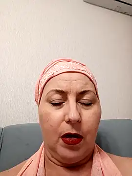Snapshot of Lana_Luna1 chatting on 10-05-25, 01:53 Lana Luna1 online show from 10-05-25, 01:53