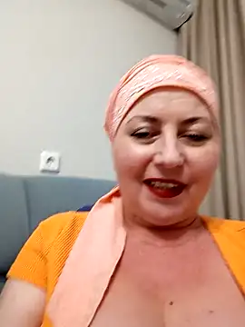 Snapshot of Lana_Luna1 chatting on 10-06-25, 07:22 Lana Luna1 online show from 10-06-25, 07:22