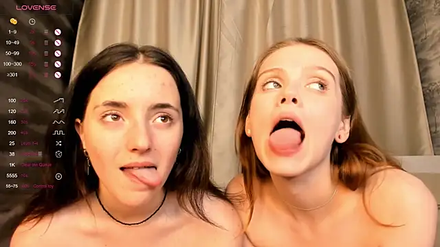 Snapshot of AlodiaHakes chatting on 12-05-24, 05:17 AlodiaHakes online show from 12-05-24, 05:17