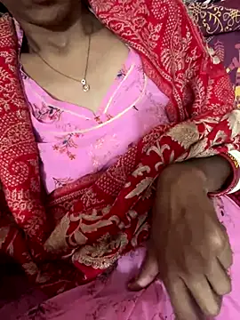 HotRiyacpl online show from 12-18-25, 01:28