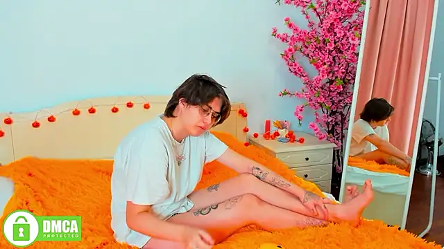 Funny bunnyy online show from 12-02-24, 03:37