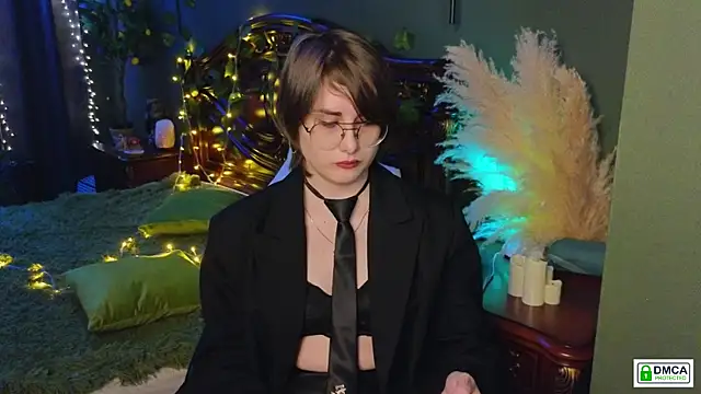 Funny bunnyy online show from 01-20-25, 11:21