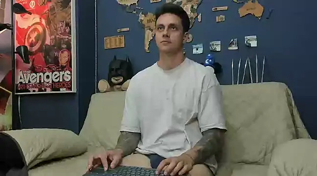 Snapshot of JeanBroc chatting on 01-02-25, 11:27 JeanBroc online show from 01-02-25, 11:27