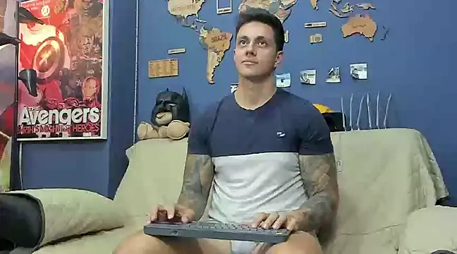 Snapshot of JeanBroc chatting on 01-28-25, 08:04 JeanBroc online show from 01-28-25, 08:04