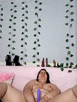 kiara scottt online show from 02-22-26, 09:08