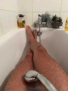 LucianoRixo1 online show from 03-09-25, 08:42