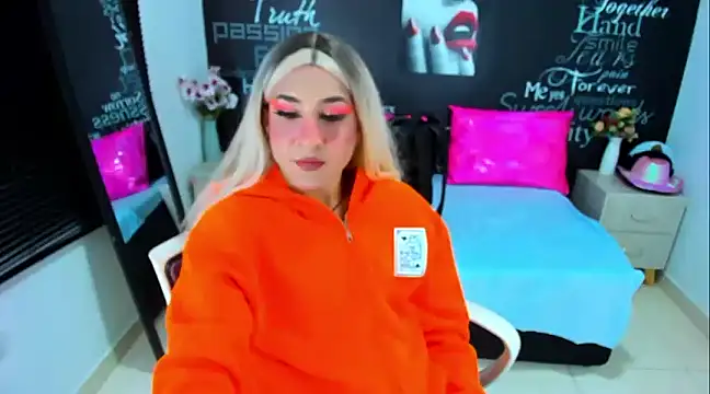 DarianaGia online show from 12-02-24, 09:02