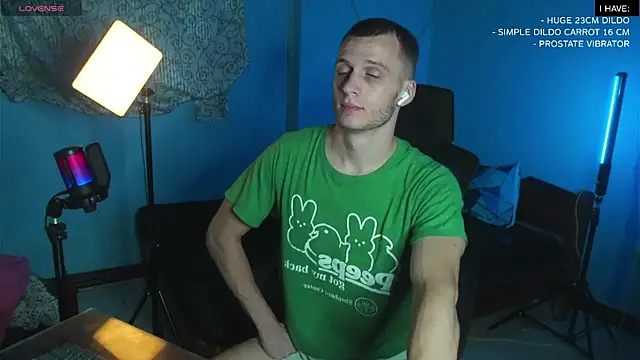 mickeypict online show from 02-14-25, 04:09