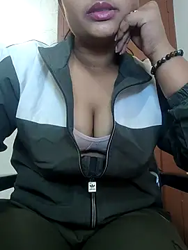 Snapshot of mishti_kaur chatting on 12-05-24, 10:55 mishti kaur online show from 12-05-24, 10:55