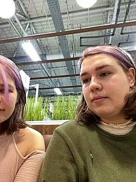 SuzieMurray online show from 12-26-24, 09:33