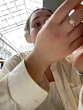 SuzieMurray online show from 03-13-25, 11:19