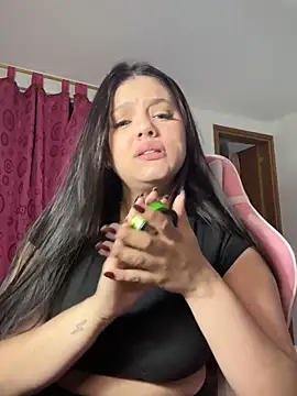 kimberlyhills1 online show from 02-06-25, 01:38